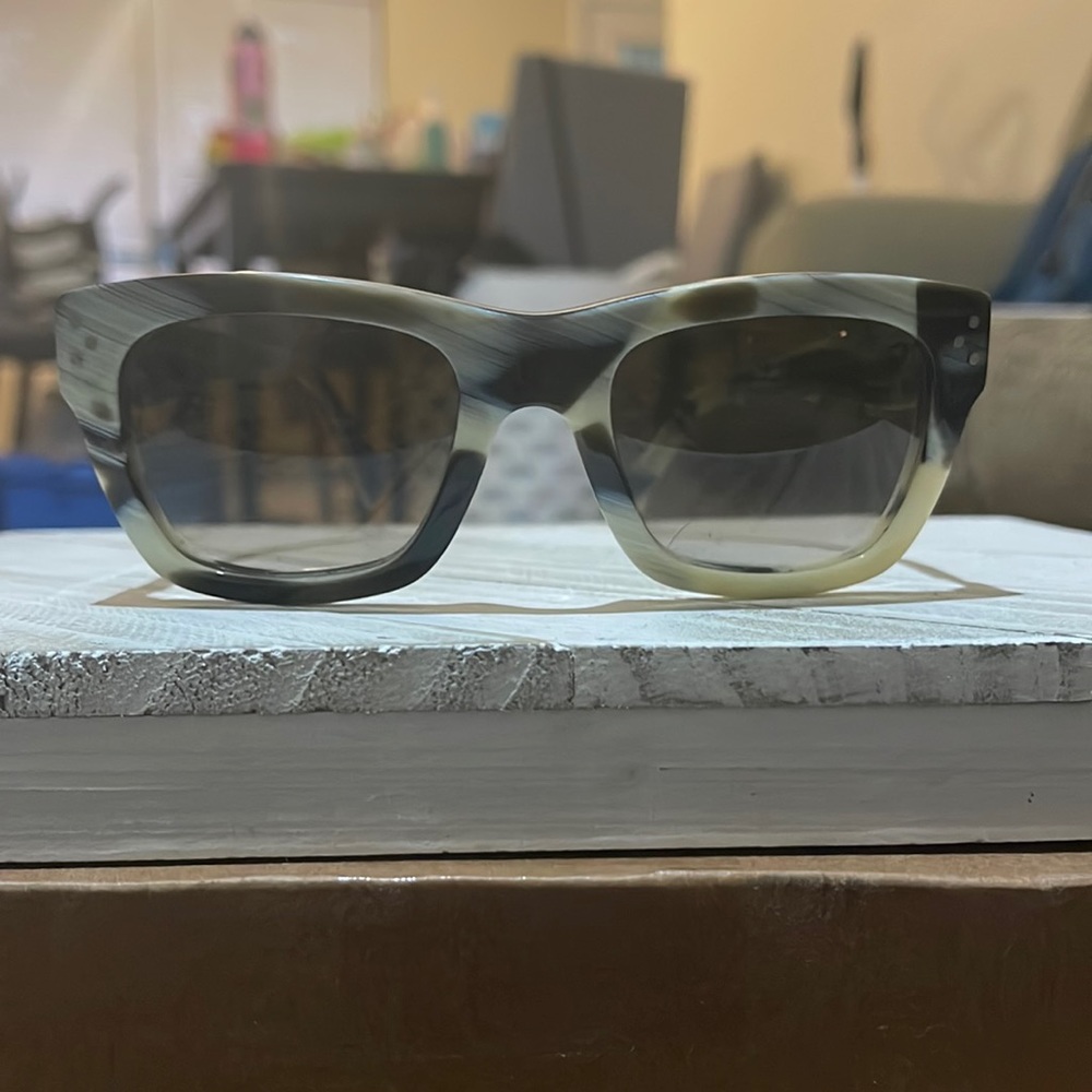 Celine dion sun glasses limited edition sc 1732
